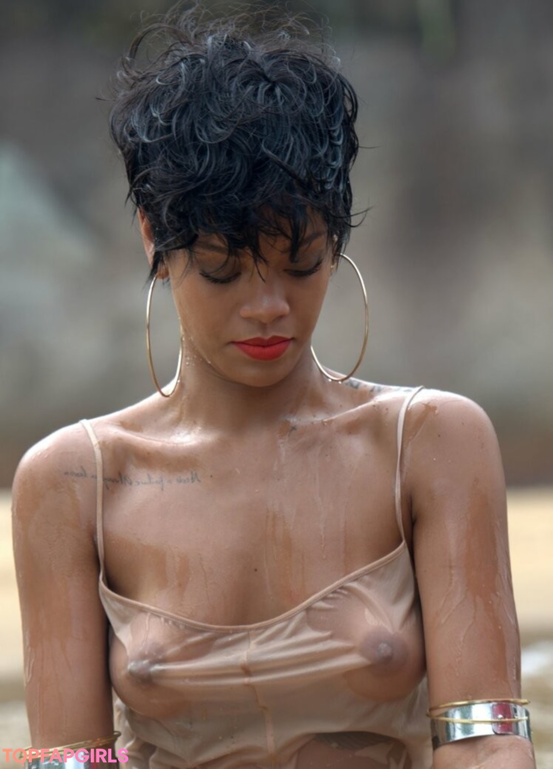 Foto desnuda filtrada de OnlyFans de Rihanna #1507