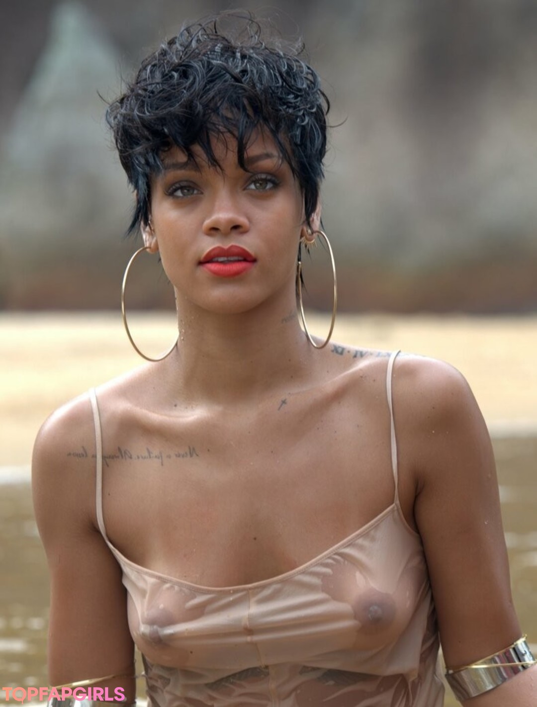 Foto desnuda filtrada de OnlyFans de Rihanna #1509