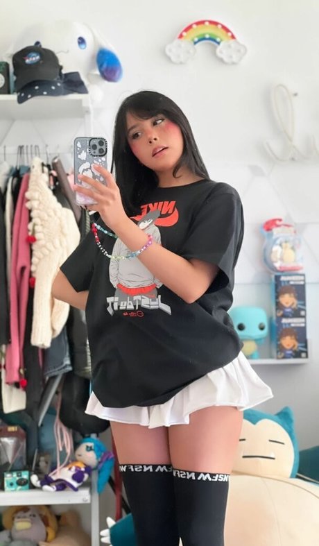 Neekolul Foto desnuda filtrada de OnlyFans de Neekolul #269