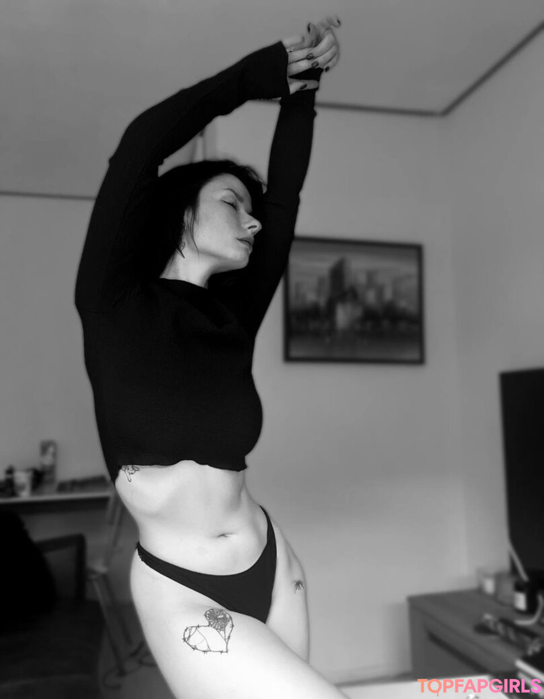 Foto desnuda filtrada de OnlyFans de Innervus #1016