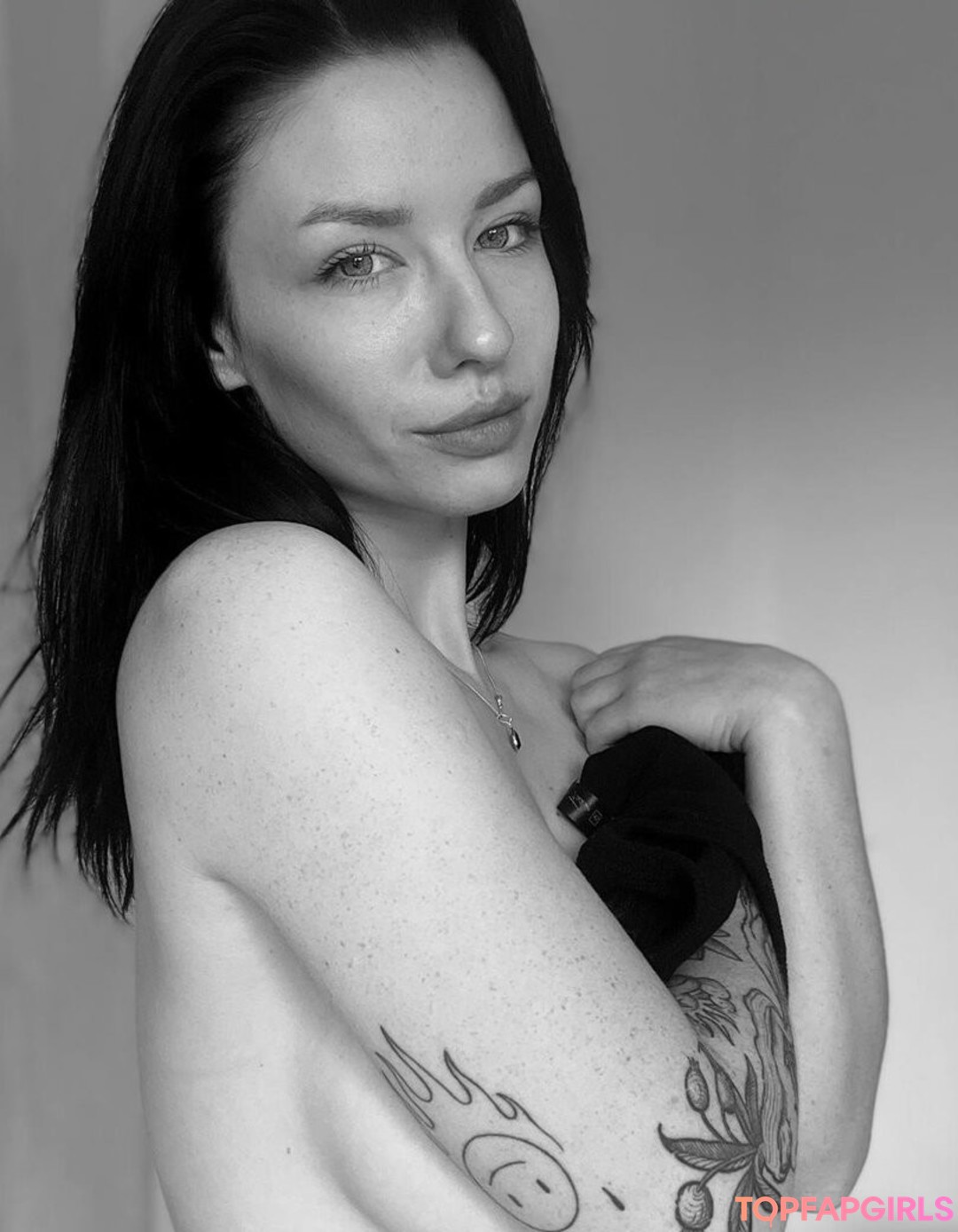 Foto desnuda filtrada de OnlyFans de Innervus #1166