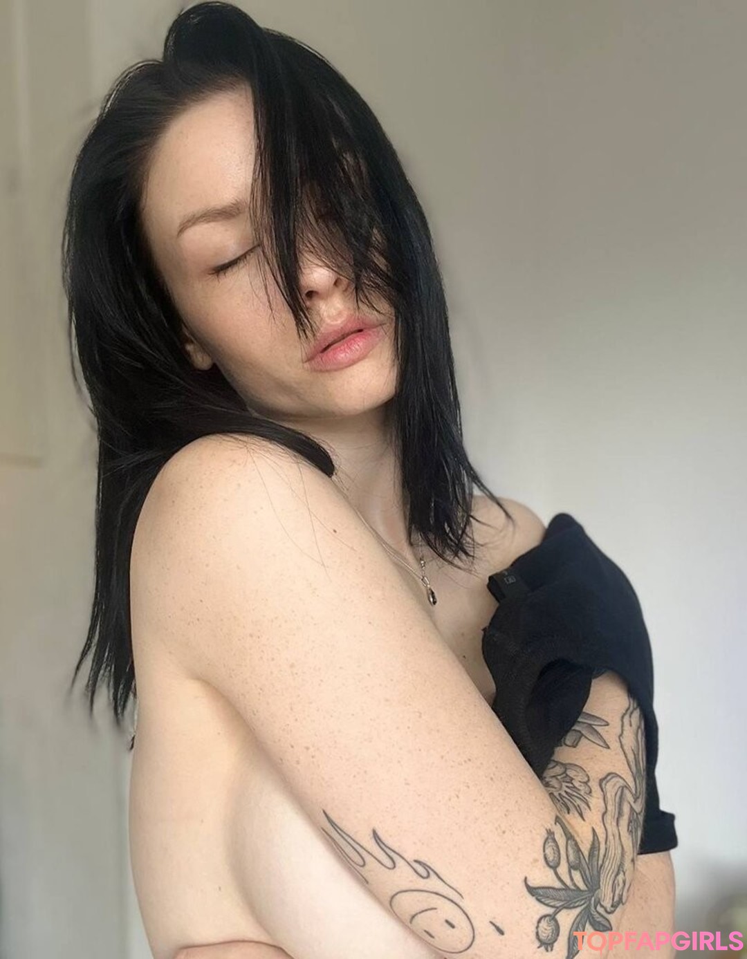 Foto desnuda filtrada de OnlyFans de Innervus #1174