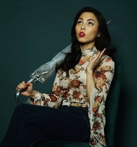 Anna Akana