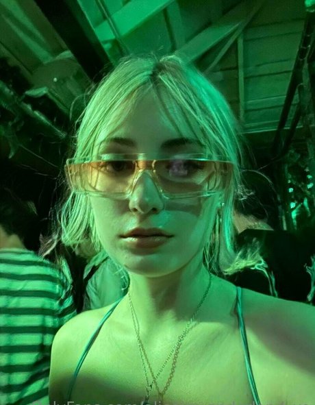 Aliceinwonderland_xo