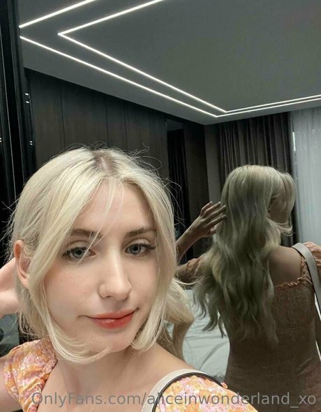 Aliceinwonderland_xo