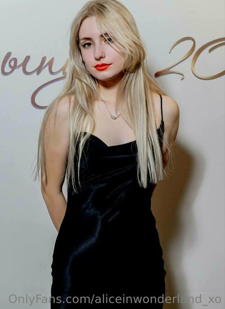 Aliceinwonderland_xo