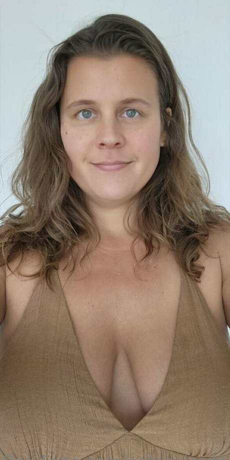 Ashleyjordanofficial