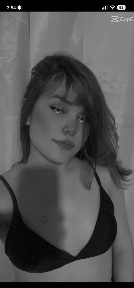 Foto desnuda filtrada de OnlyFans de Larissinharp