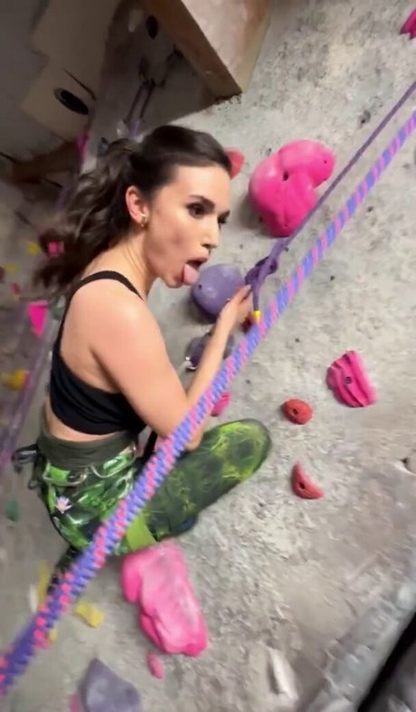 Grace Caroline Currey