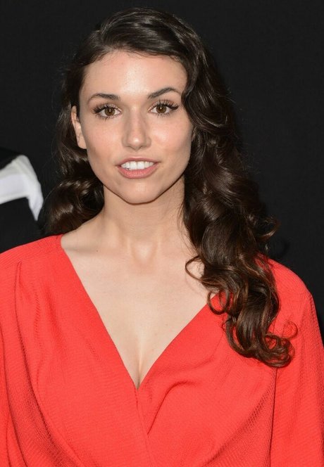 Grace Caroline Currey