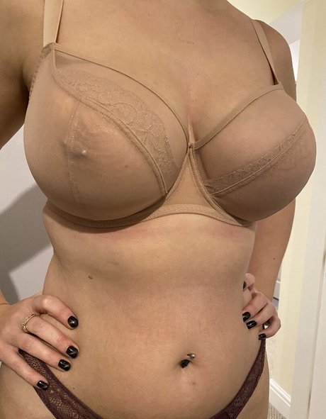 Curvykatie_1991