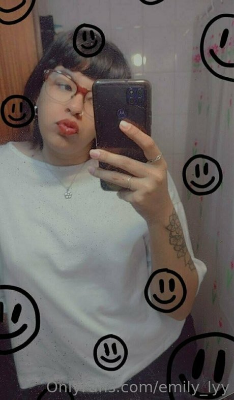 Emily_lyy