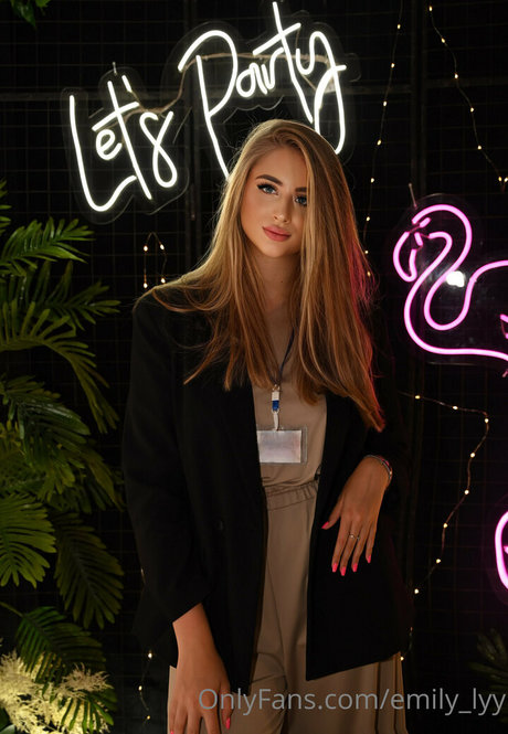 Emily_lyy