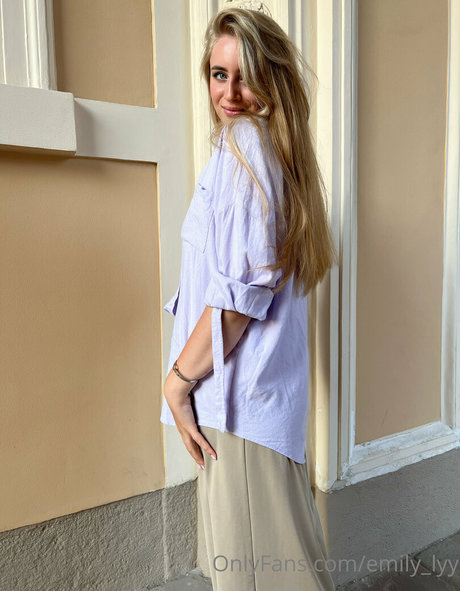 Emily_lyy