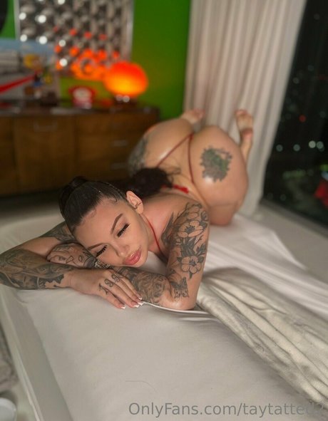 Foto desnuda filtrada de OnlyFans de Taytatted2