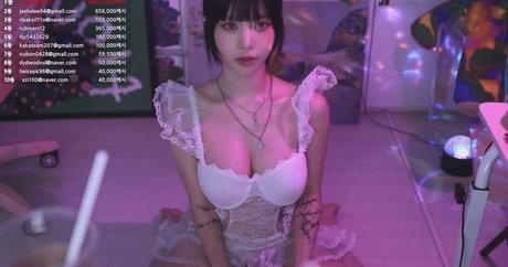 Foto desnuda filtrada de OnlyFans de Baerasoni