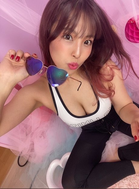 Mina Shirakawa