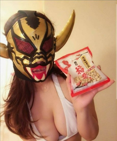 Mina Shirakawa