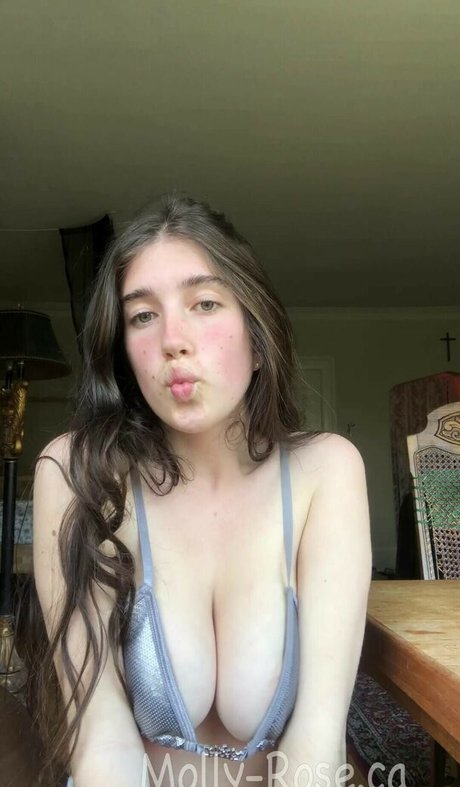 Itsmollyyyrose_again