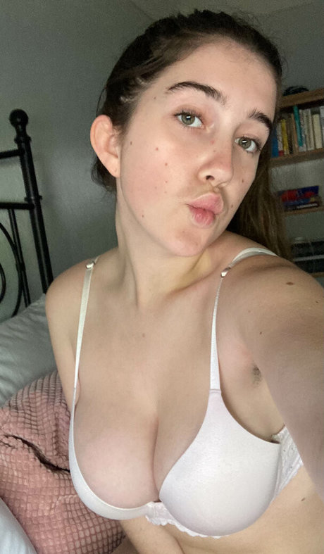 Itsmollyyyrose_again