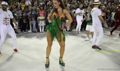 Paolla Oliveira