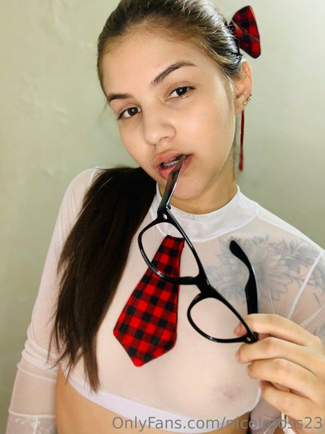 Nicole ross 23