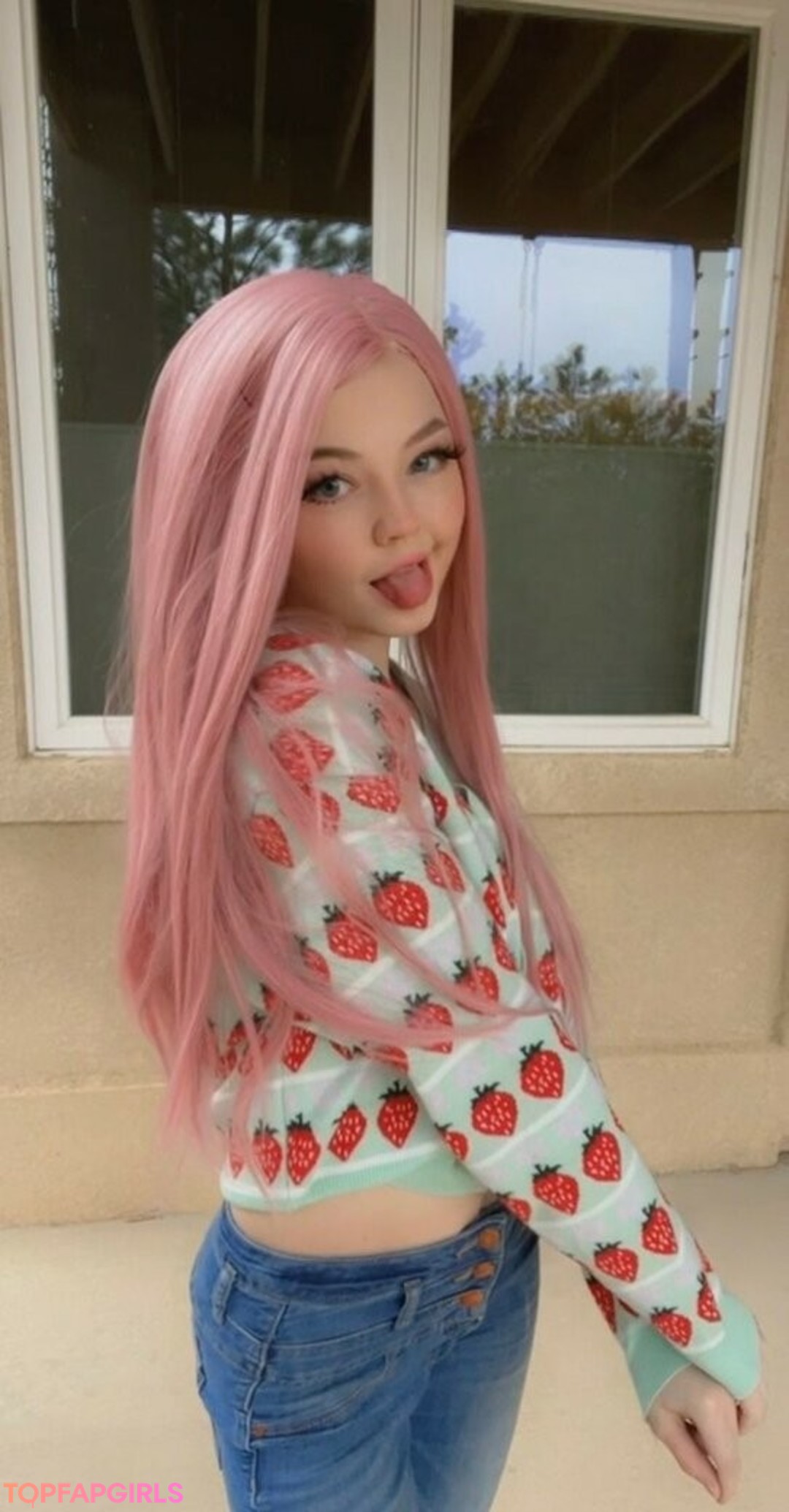 Foto desnuda filtrada de OnlyFans de Strawbeariemilkk #1128