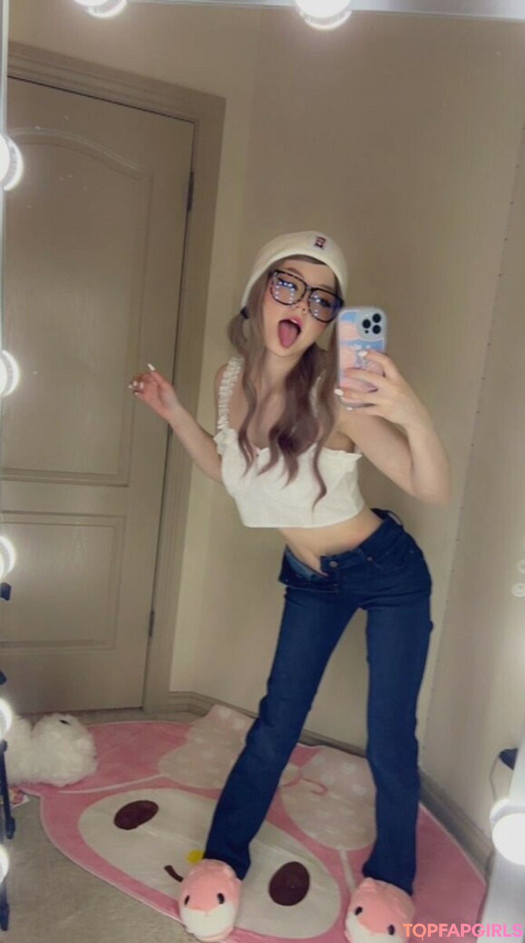 Foto desnuda filtrada de OnlyFans de Strawbeariemilkk #1374