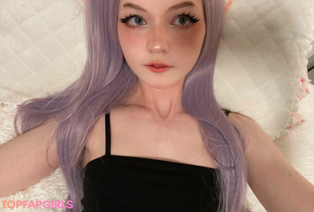 Foto desnuda filtrada de OnlyFans de Strawbeariemilkk #2207