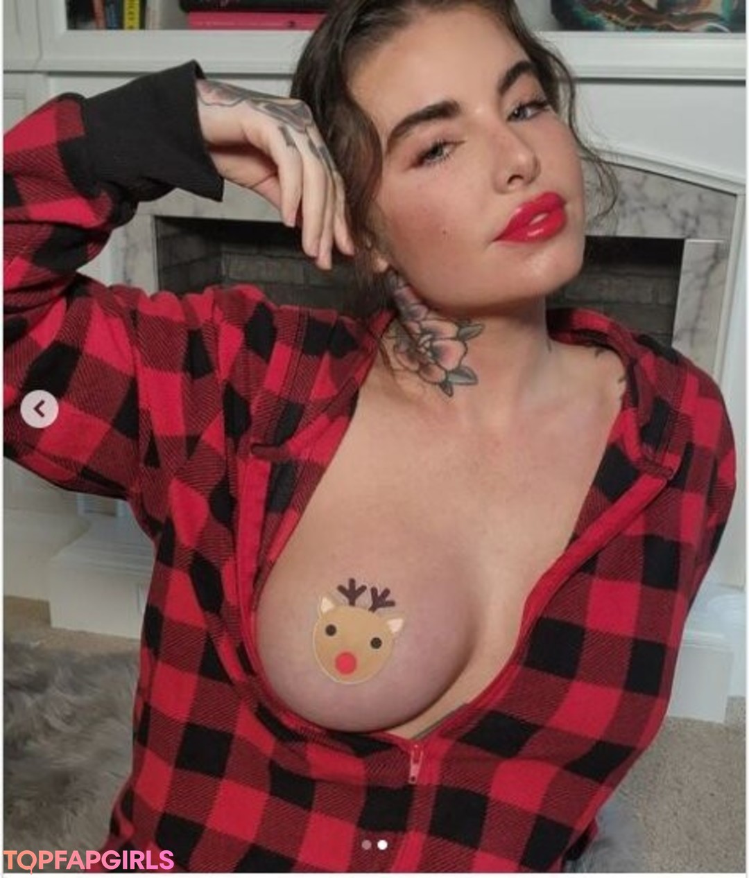 Foto desnuda filtrada de OnlyFans de Christy Mack #1100
