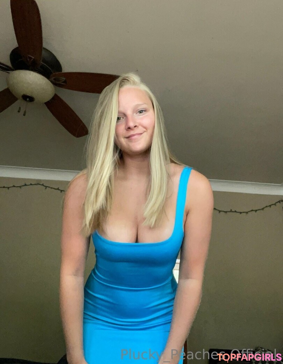 Foto desnuda filtrada de OnlyFans de Peaches #1076