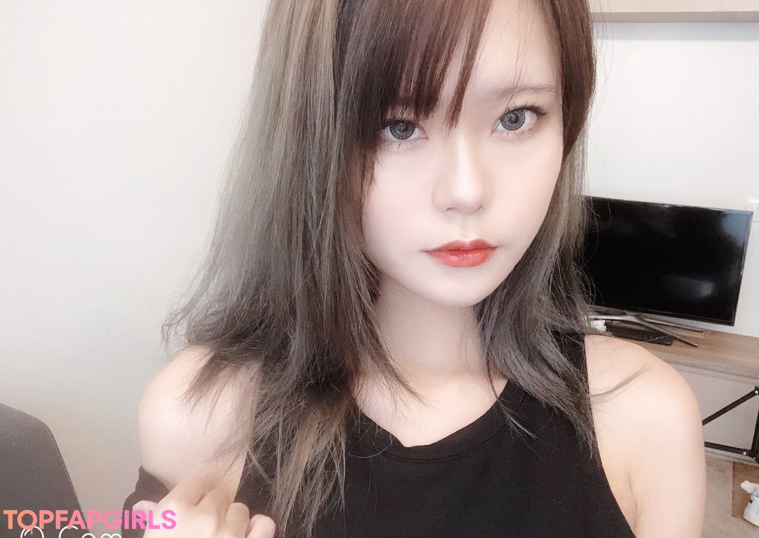 Foto desnuda filtrada de OnlyFans de Yuuno #1066