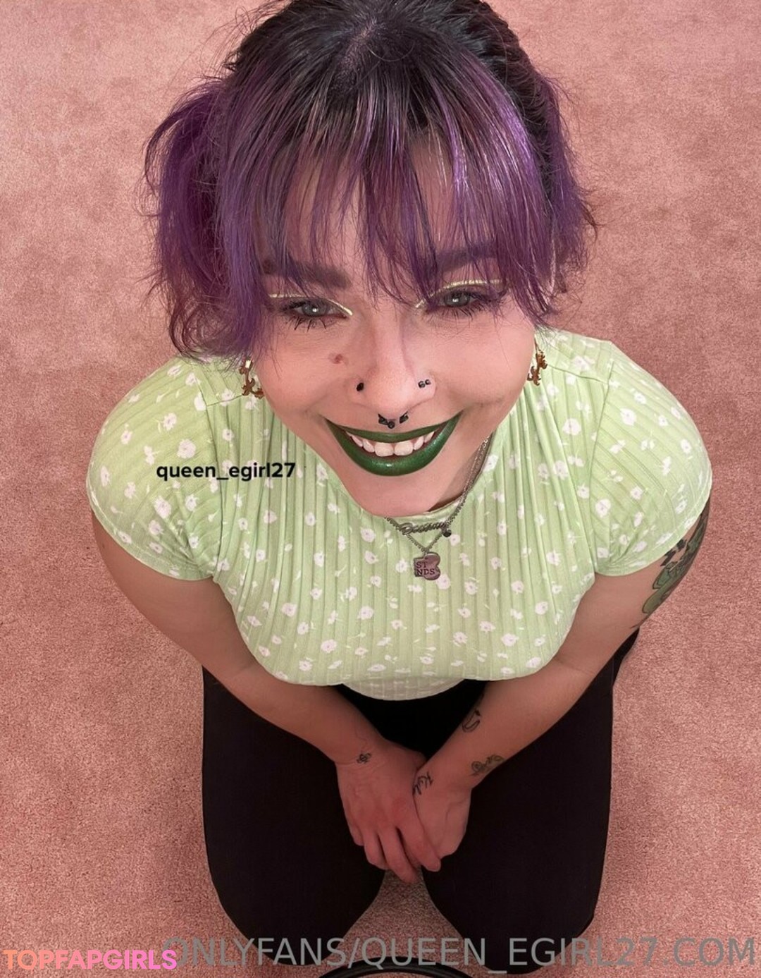 Foto desnuda filtrada de OnlyFans de Queend #1427