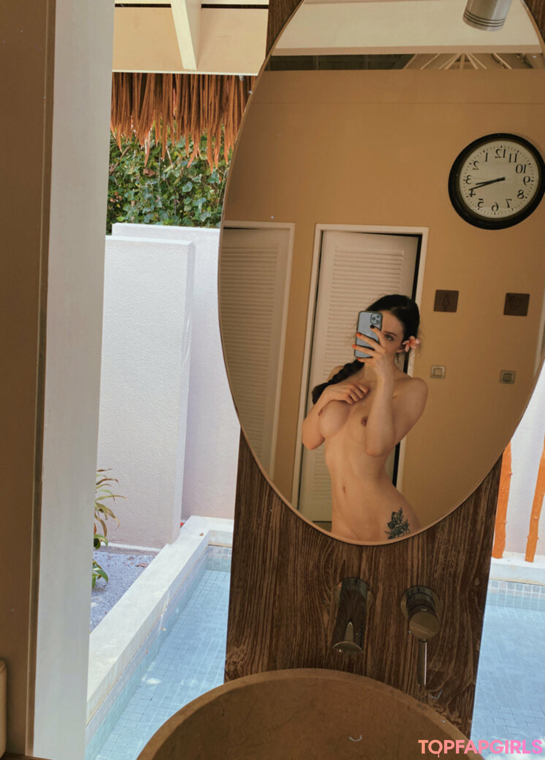 Foto desnuda filtrada de OnlyFans de Reislin #1167