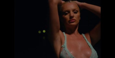 Alexandra Stan