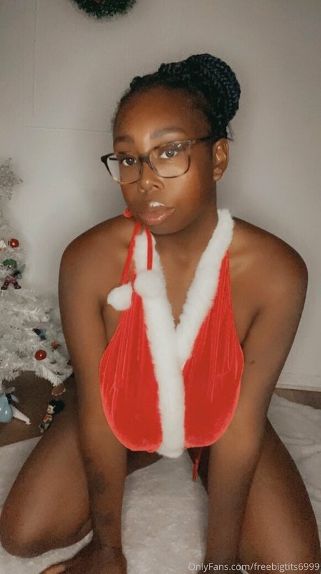 Freebigtits6999