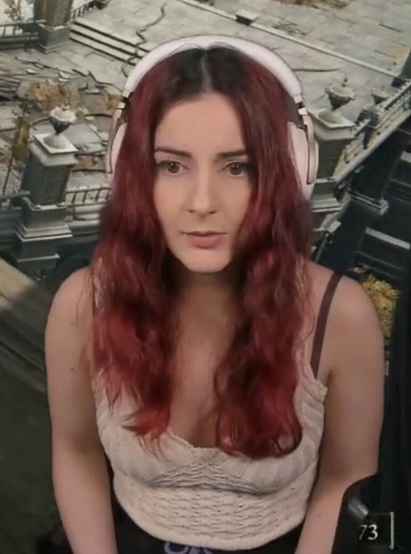 Anniefuchsia