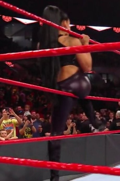 Zelina Vega