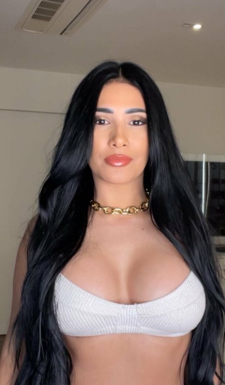 Foto desnuda filtrada de OnlyFans de Simaria