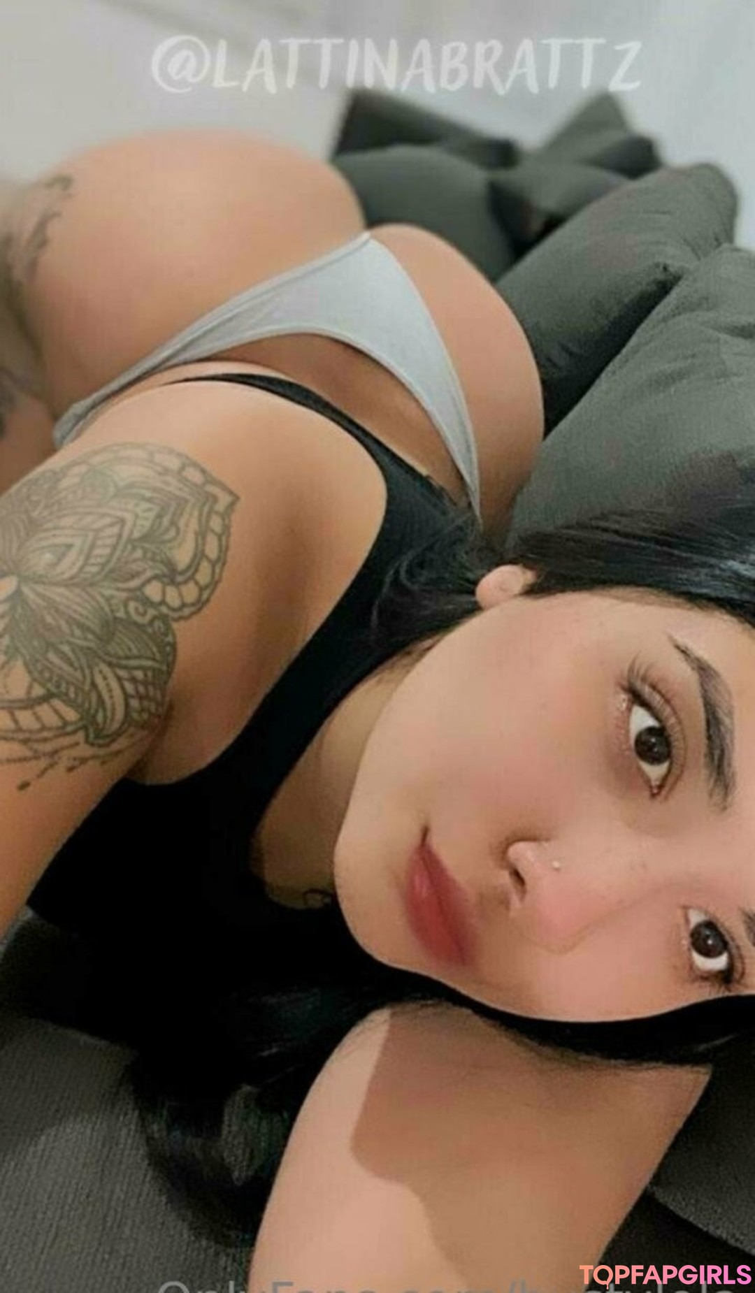 Foto desnuda filtrada de OnlyFans de Bustylola #1022