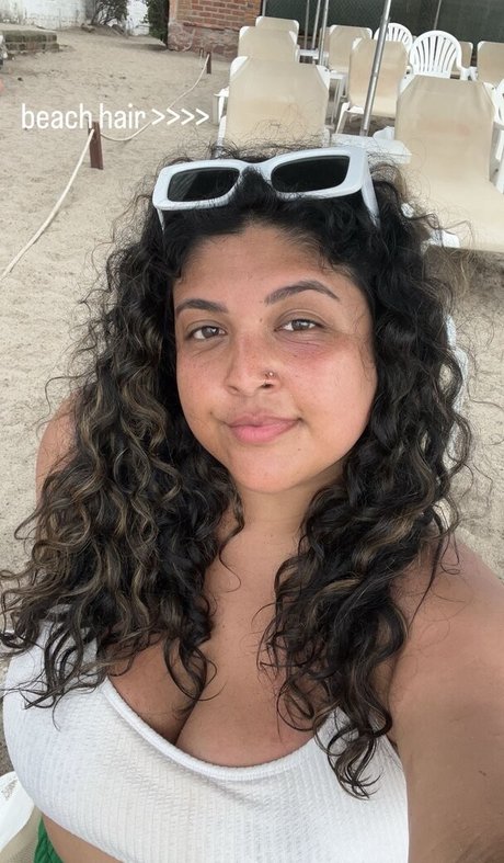 Foto desnuda filtrada de OnlyFans de Lucia Yanez