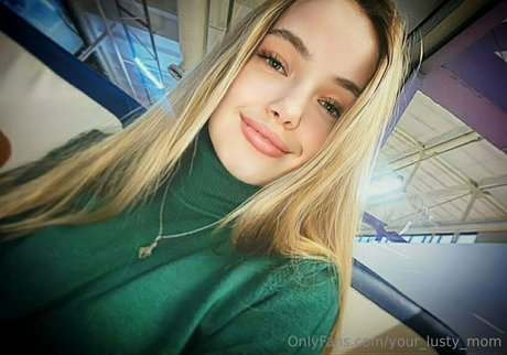 Your_lusty_mom
