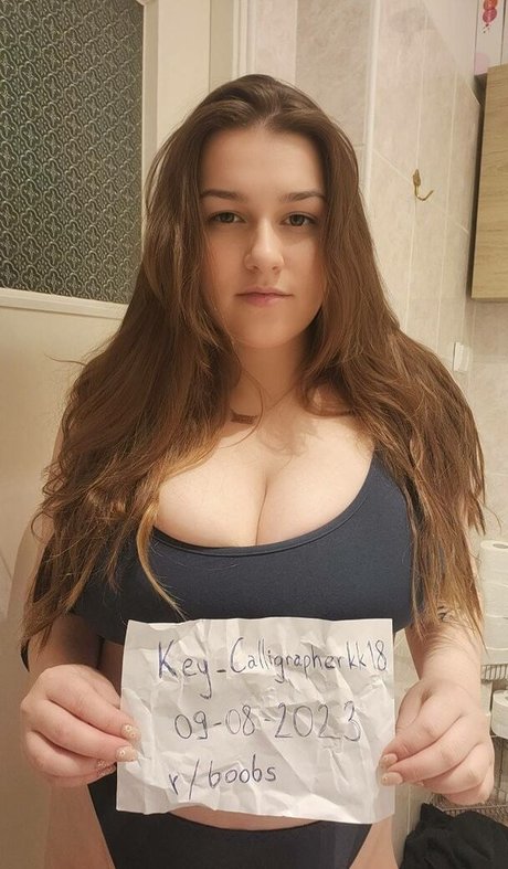 Foto desnuda filtrada de OnlyFans de Dd Peach