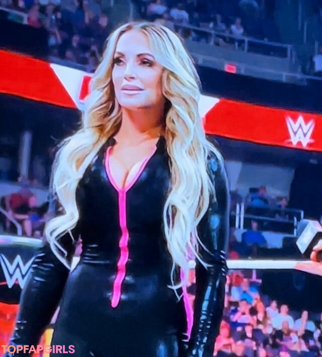 Foto desnuda filtrada de OnlyFans de Trish Stratus #1045