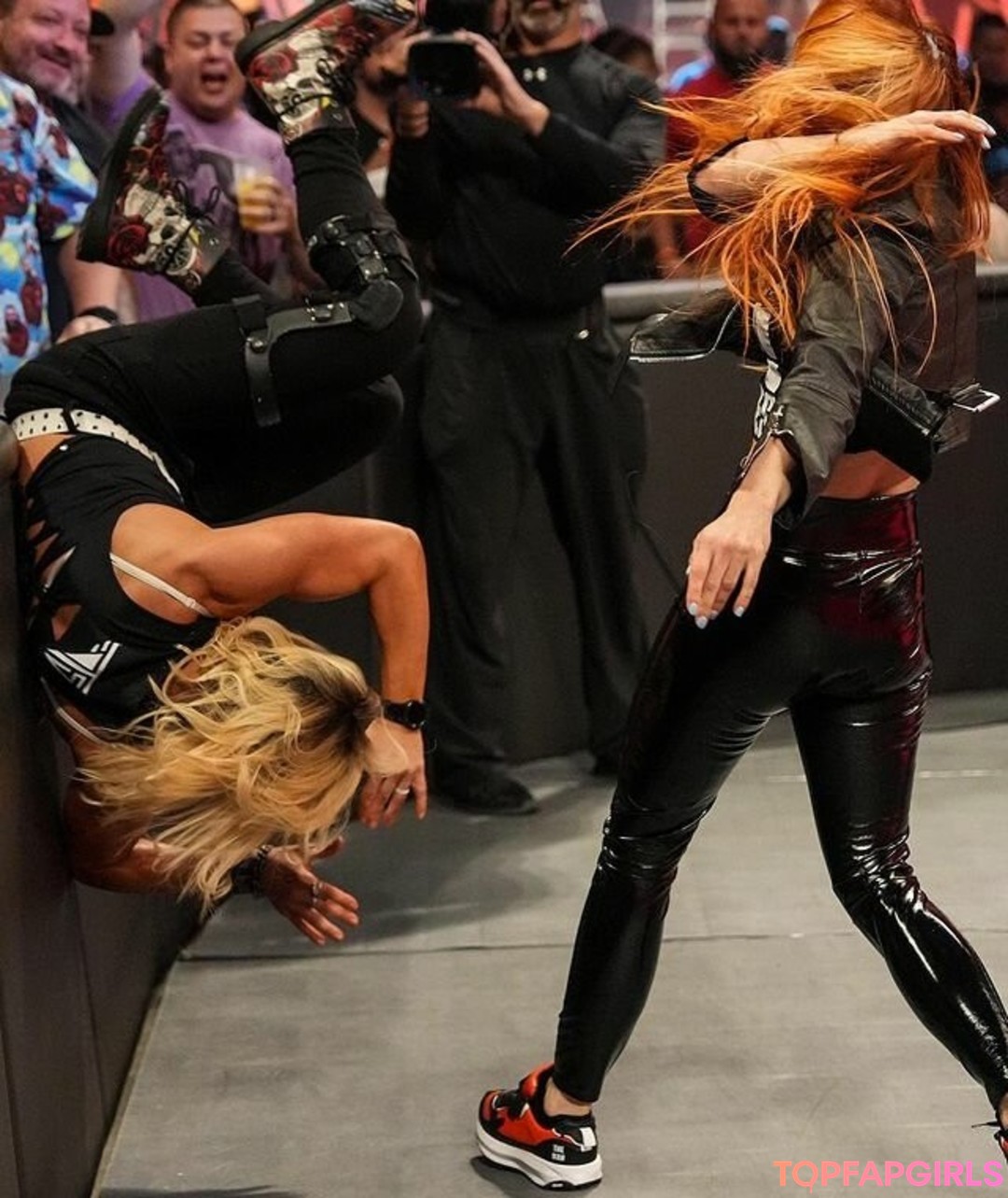 Foto desnuda filtrada de OnlyFans de Trish Stratus #1090