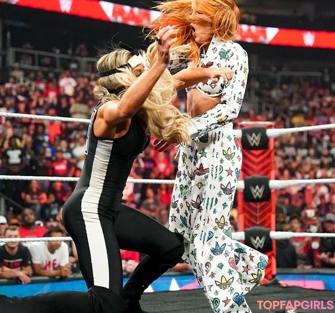 Foto desnuda filtrada de OnlyFans de Trish Stratus #1132