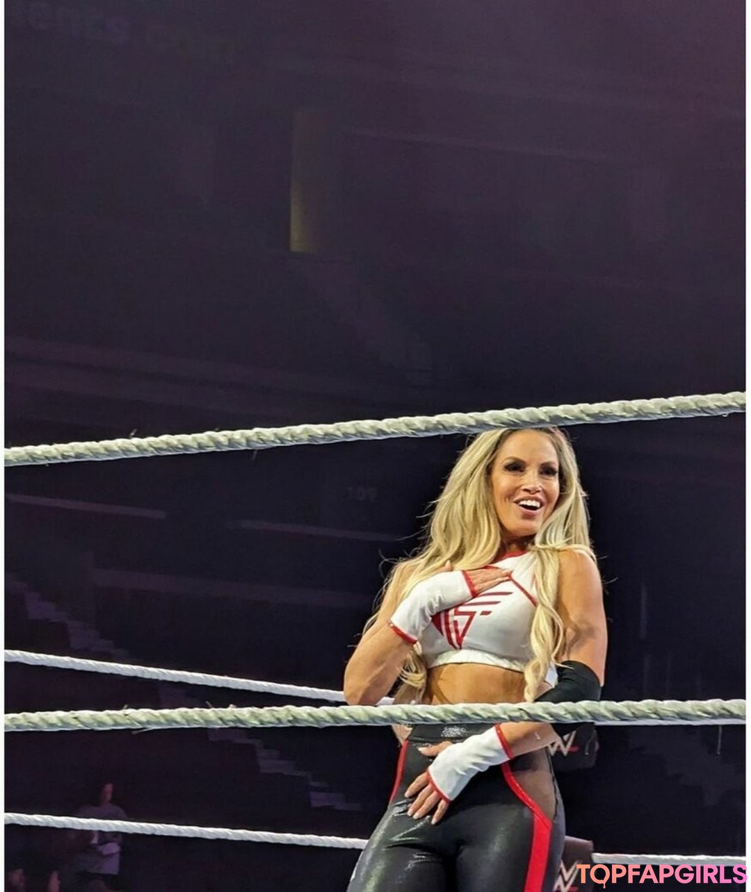 Foto desnuda filtrada de OnlyFans de Trish Stratus #1167