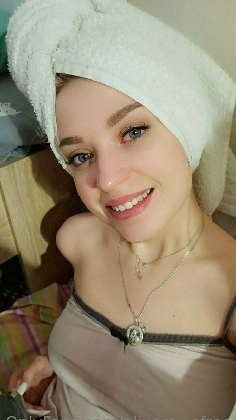 Aliyarowefree Foto desnuda filtrada de OnlyFans de Aliyarowefree #5