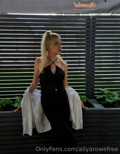 Aliyarowefree Foto desnuda filtrada de OnlyFans de Aliyarowefree #6