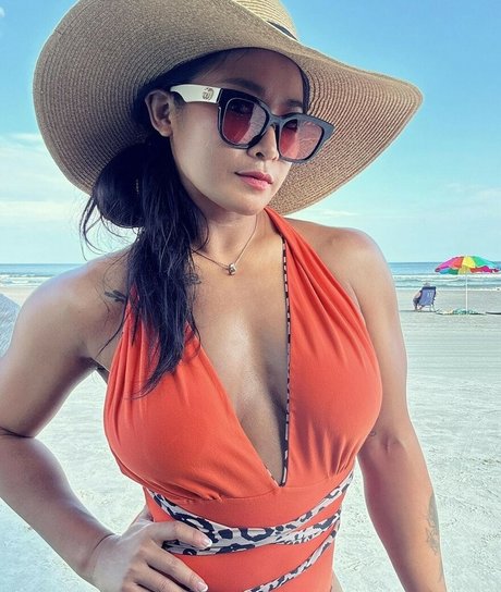 WWE Xia Li